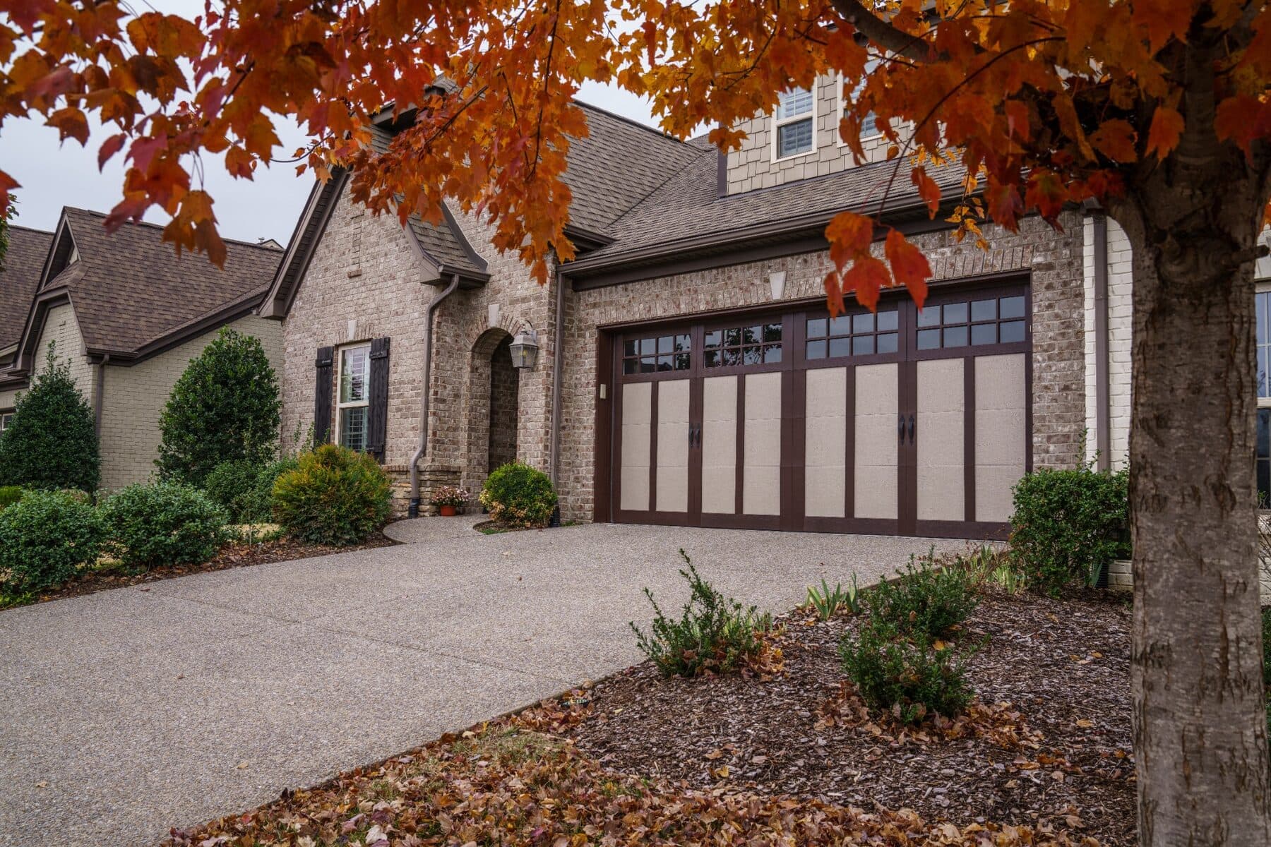 Residential garage doors